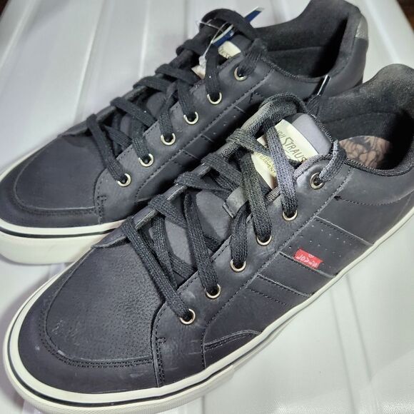 🇬🇪🔸️NWT Levi's Black Avery Sneakers Men's Size 9.5 - Picture 4 of 12